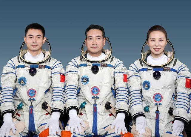 包含有那几所初中毕业去的学校的词条