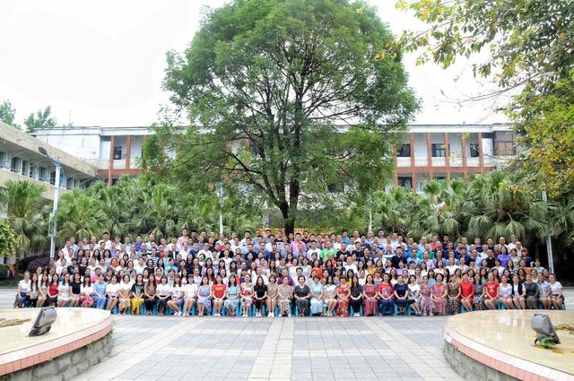 成都中和职业中学(成都中和职业中学官网)