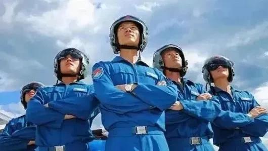 初中毕业定向士官学校(初中毕业可以在部队考士官学校吗)