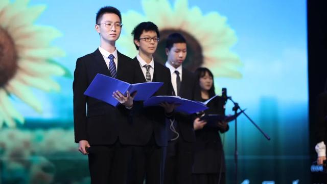 成都高中艺术学校(成都高中艺术学校多少钱)