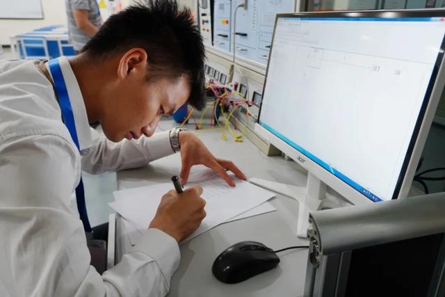 资阳汽车科技职业学校(资阳汽车科技职业学校有哪些专业)