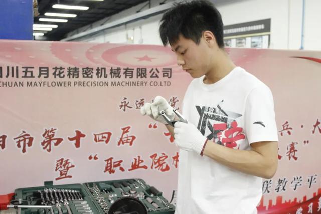 资阳汽车科技职业学校(资阳汽车科技职业学校有哪些专业)