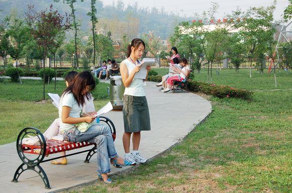 宜宾高铁职业学校(衡阳高铁职业学校)