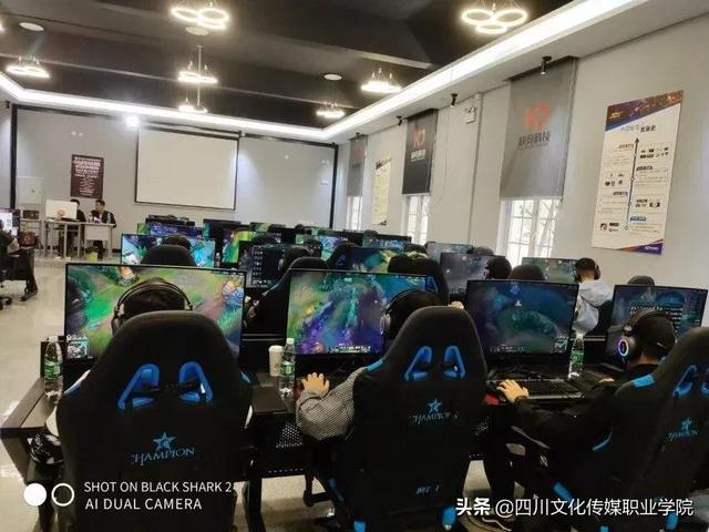 成都电竞职业学校(成都电竞学校多少分可以进)