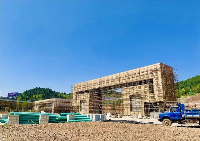 南充市建华职业中学(南充市龙门中学)