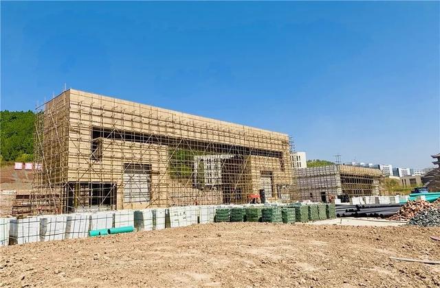 南充市建华职业中学(南充市龙门中学)