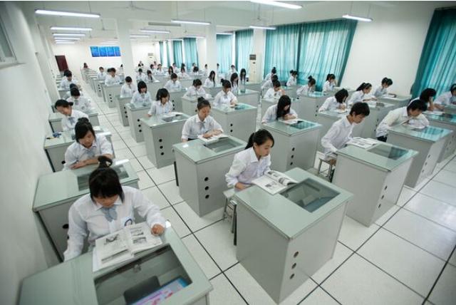 自贡铁路职业学校(自贡板仓职业学校有哪些专业)