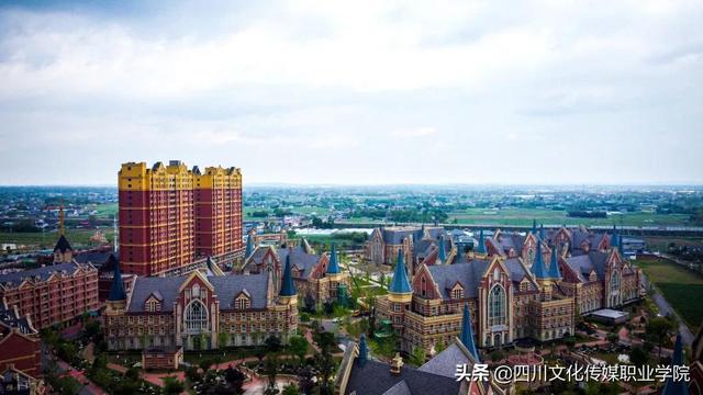 四川高铁学校招生要求(柳州高铁学校招生要求)