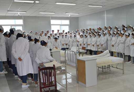 包含四川护理职业学校哪个好的词条