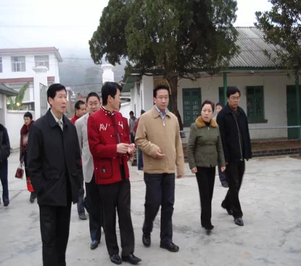 秦皇岛职高都有哪些专业(河北省最好的大专学校)