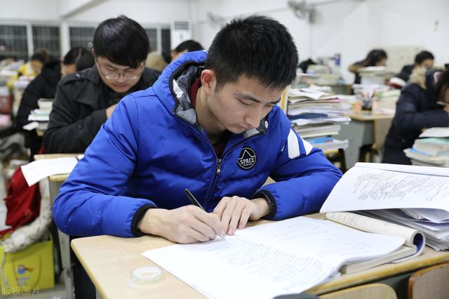 考幼师证需要什么学历(怎么考幼师资格证需要什么学历)