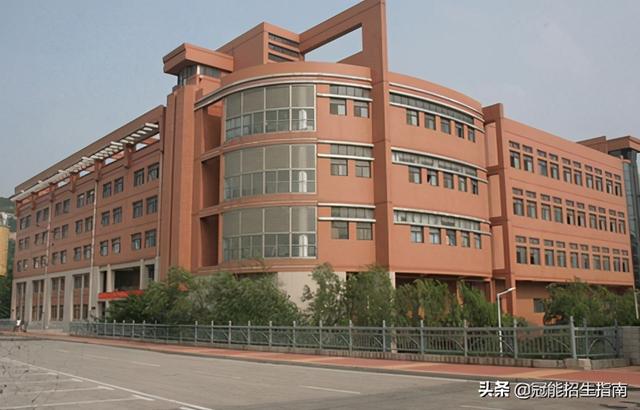 成都市内的职业学校(四川省卫生学校)