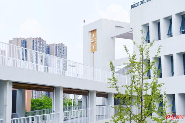 成都铁路卫生学校高新校区(成都铁路卫生学校对口高职)