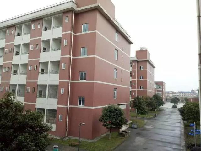 成都汽修学校排行(成都汽修职业学校)图3