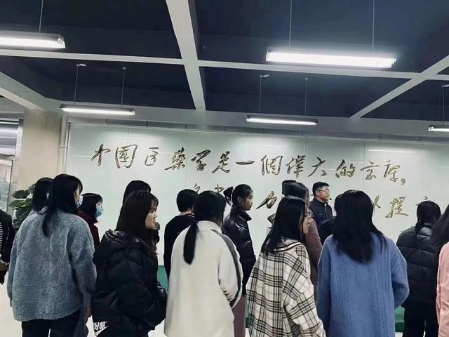 初中毕业有哪些学校(初中毕业可以报考哪些学校)