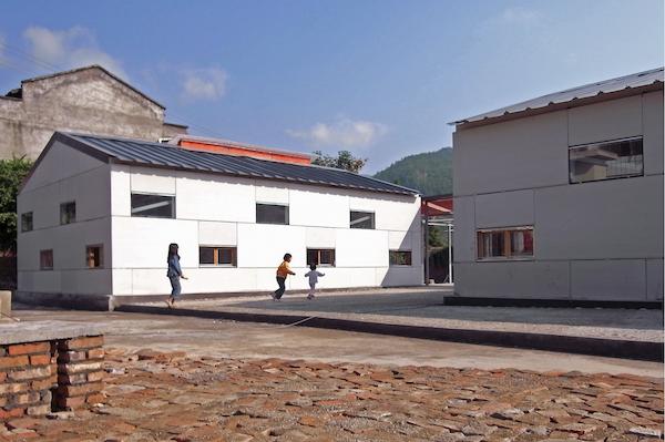 乐山市新世纪技工学校(乐山商务学校怎么样)