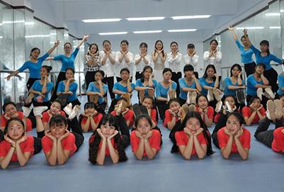 成都幼教学校费用(四川中医药高等专科学校)