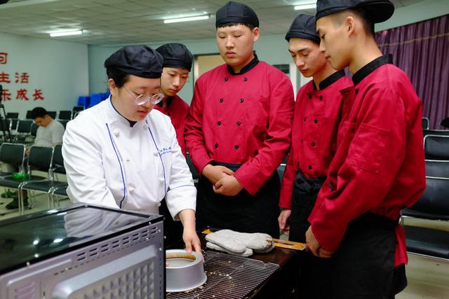 初中生考不上高中上什么学校(不上高中上什么学校比较好)