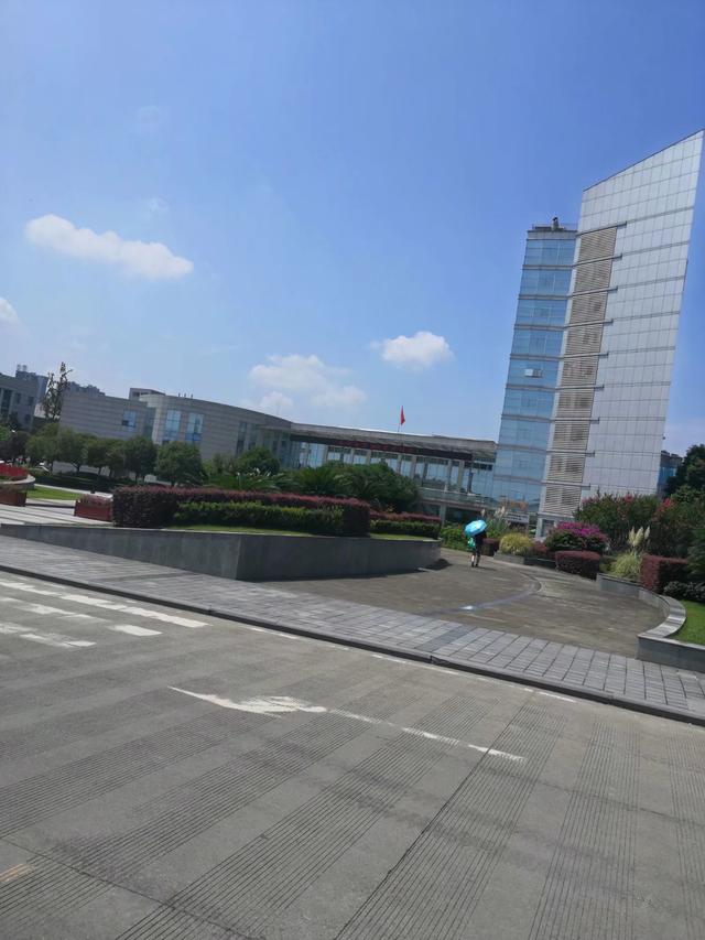 成都火车学校有哪些(成都铁路学校地址)