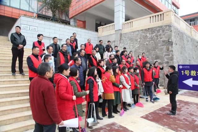 达州技工学校在哪里(达州电大学校在哪里)