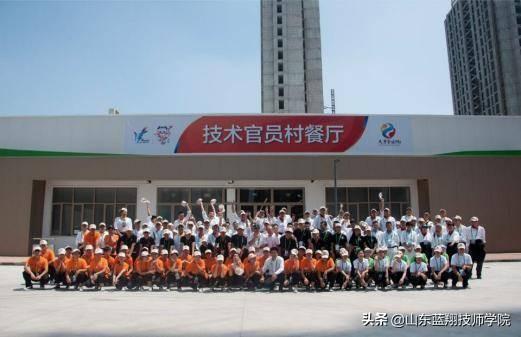 初中学历的男生学什么好(没学历男生学什么技术)