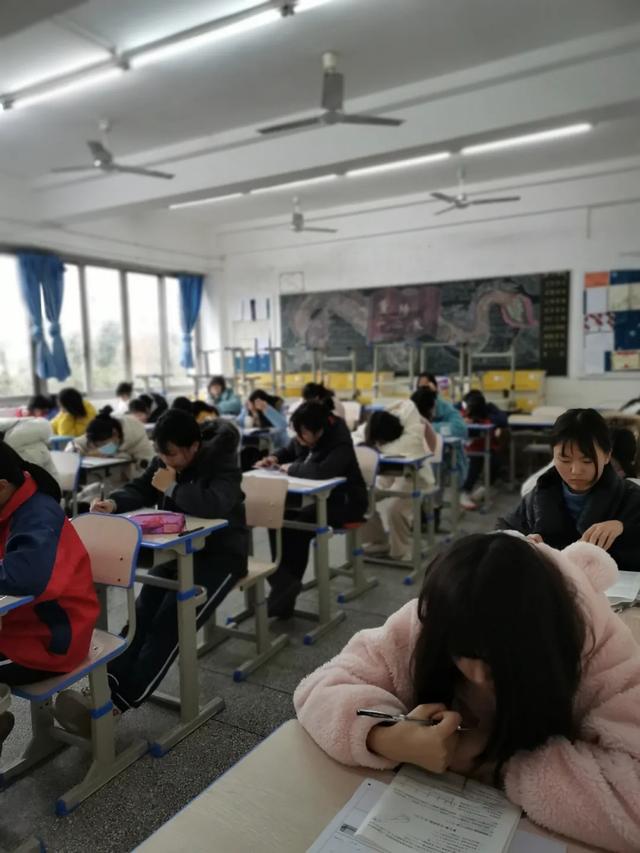 成都市新都区一职高(成都市新都区疫情)