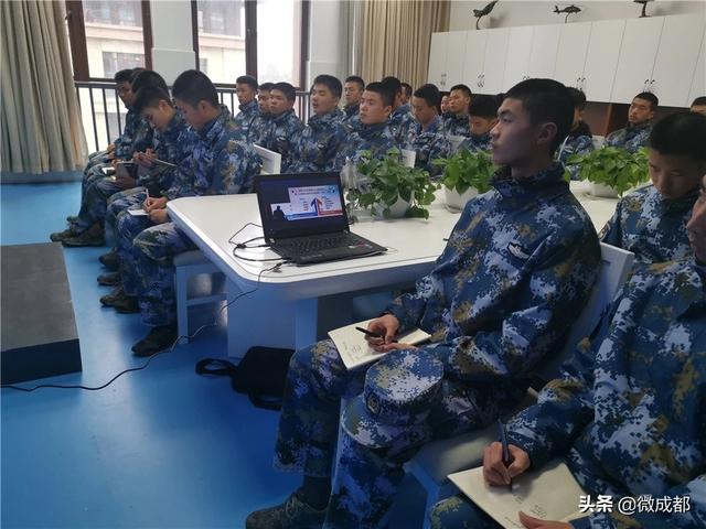 成都航空类学校学费贵不贵(成都航空学校学费多少)