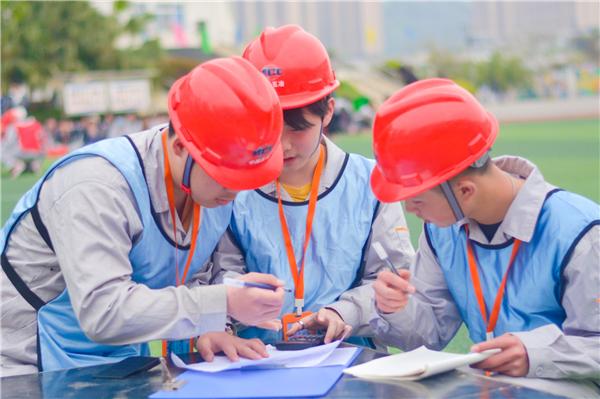 成都五冶高级技工学校龙泉校区(成都五冶高级技工学校)
