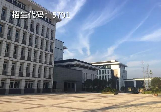 包含四川有护理专业学校的词条