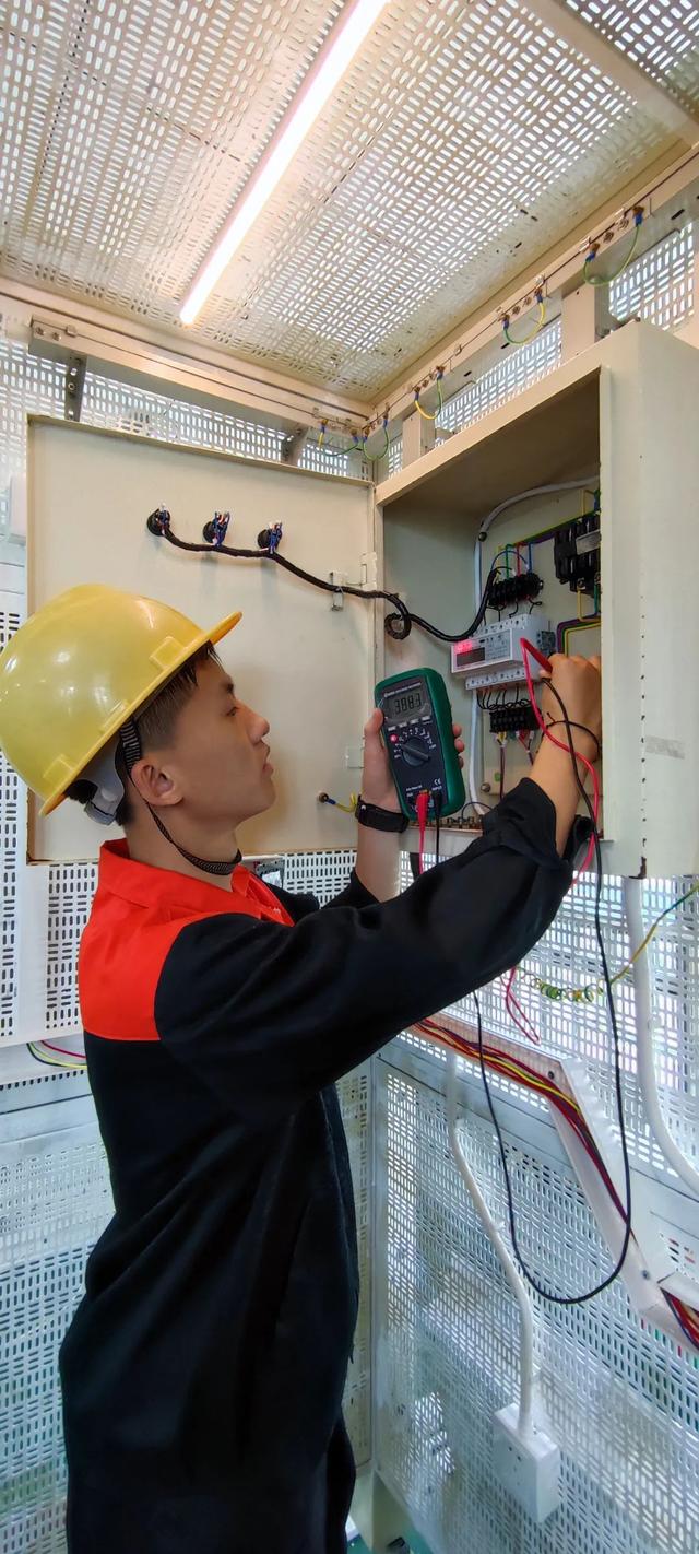四川省双流建设职业技术学校好不好(成都电子信息学校)