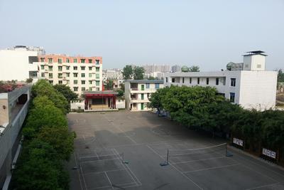 双流县华阳职业中学(正宗四川成都职业高中)