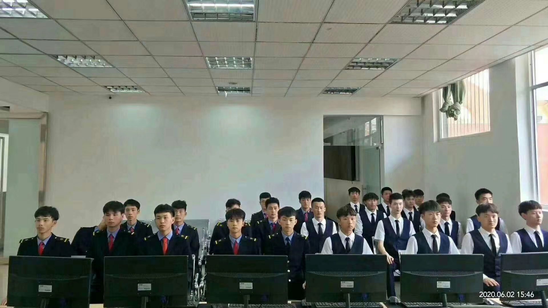 四川兴科城市交通技工学校学费(四川兴科城市交通技工学校介绍)