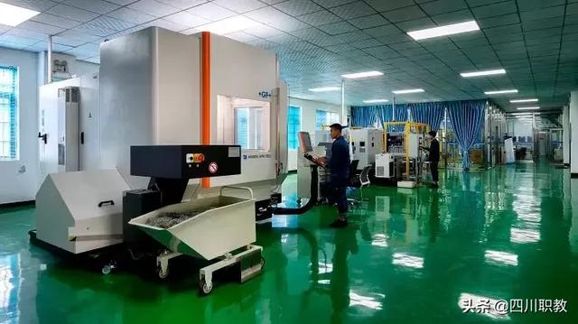 温江燎原职业技术学院怎么样(燎原职业学校宿舍照片)