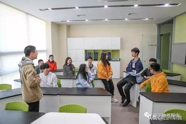 温江燎原职业技术学院怎么样(燎原职业学校宿舍照片)