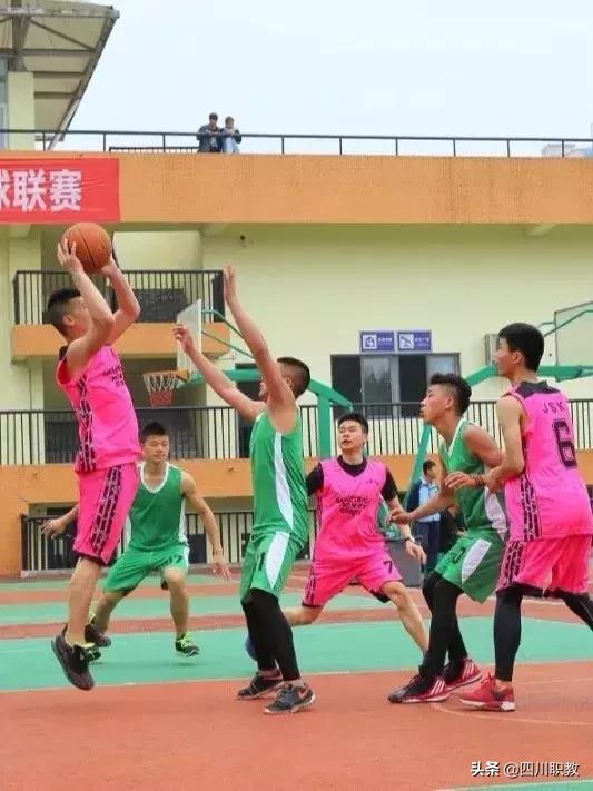 温江燎原职业技术学院怎么样(燎原职业学校宿舍照片)