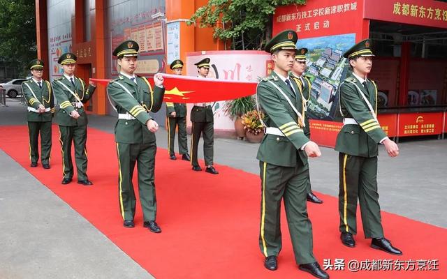 初中考不上高中读哪所学校好(初中考不上高中怎么办有哪些出路知乎)