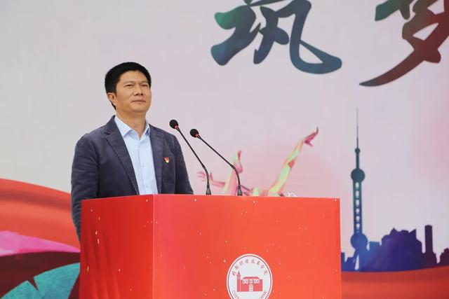 成都高新职业技术学校(成都高新职业技术学院)
