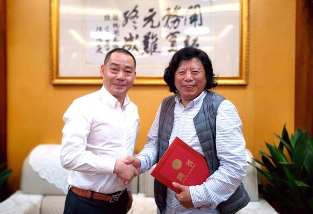 成都清华职业学校(成都清华职业学校离四川兴科交通技工学校有多远)