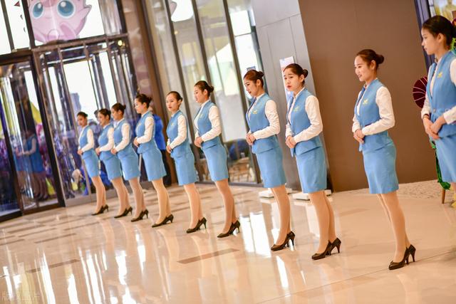 四川空乘专业学校(四川空乘专业学校排名)