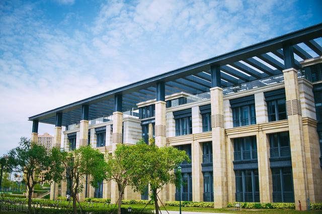 四川空乘专业学校(四川空乘专业学校排名)