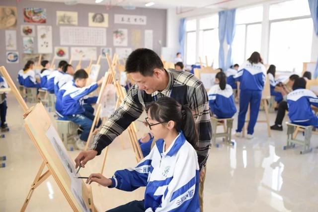 初中没毕业可以上的学校(初中没毕业可以上职高吗)