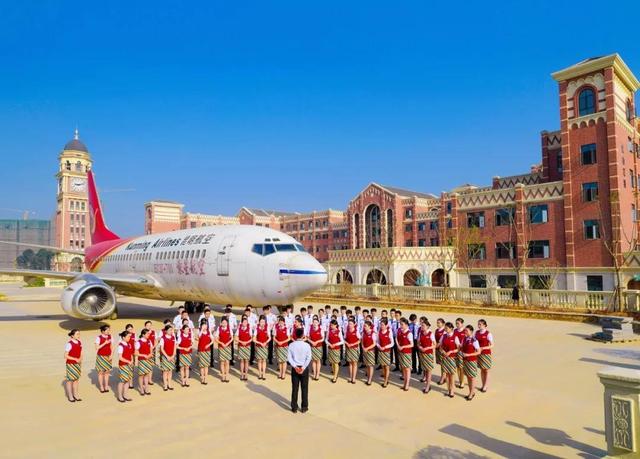 成都地勤专业学校(浙江航空专业哪个学校好)
