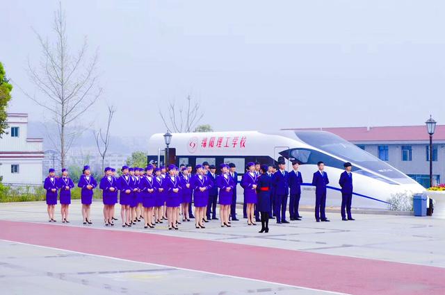 绵阳高铁乘务学校(绵阳高铁学校乘务职业学校)