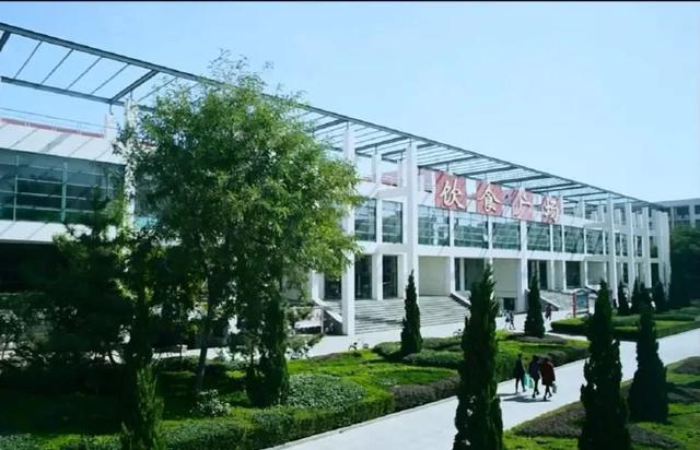 不用高考的全日制大学(大专可以直接进去吗)