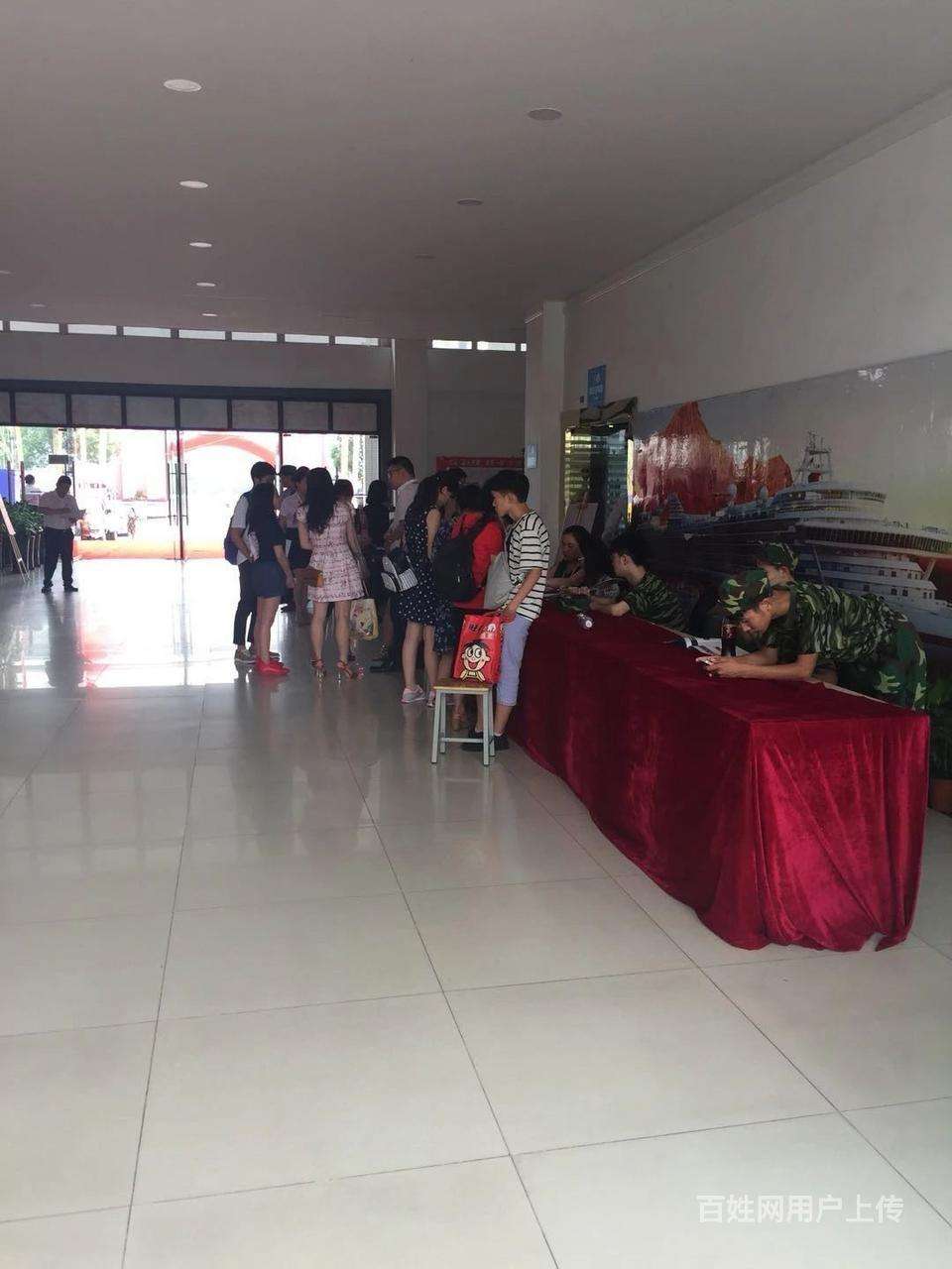 成都郫县高铁专业学校(成都郫县高铁学校一般学费多少)