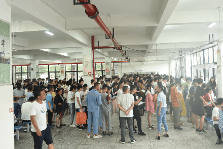 温江燎原职业学校(温江燎原职业学校招聘)
